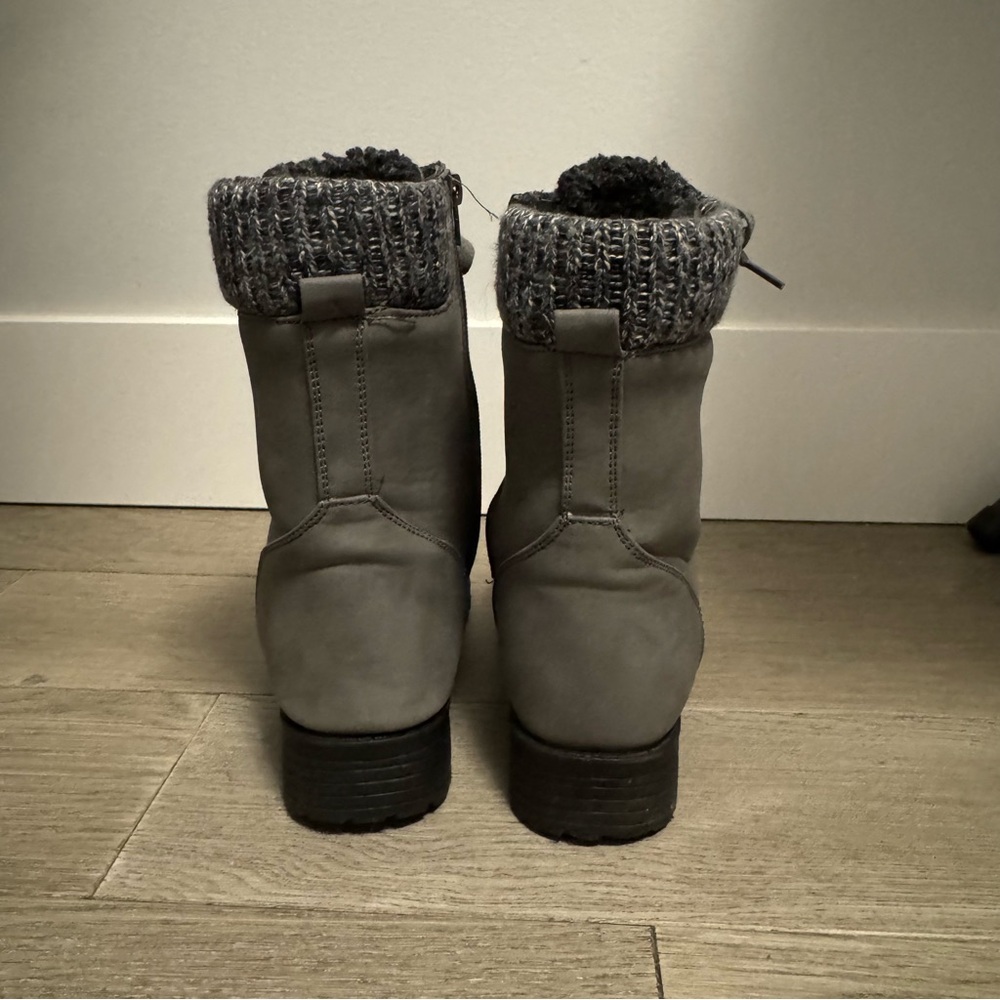 Winter Insulated Faux Suede Lace Up Ankle Boots with 3M Thinsulate & Knit Collar - Picture 3 of 7